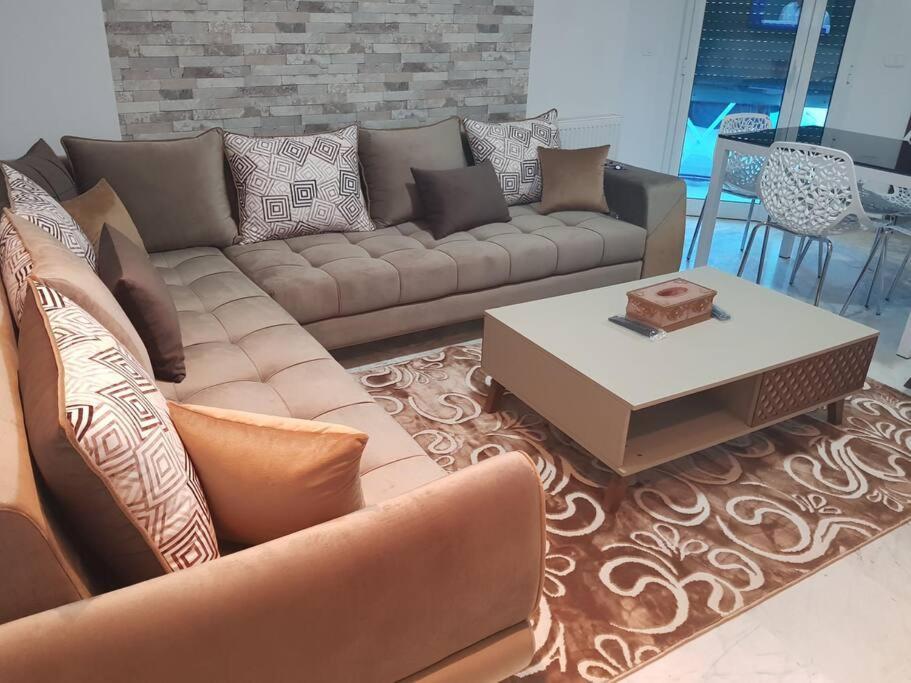 Lovely Apartment Near Tunis Mall - Lac2 تونس المظهر الخارجي الصورة