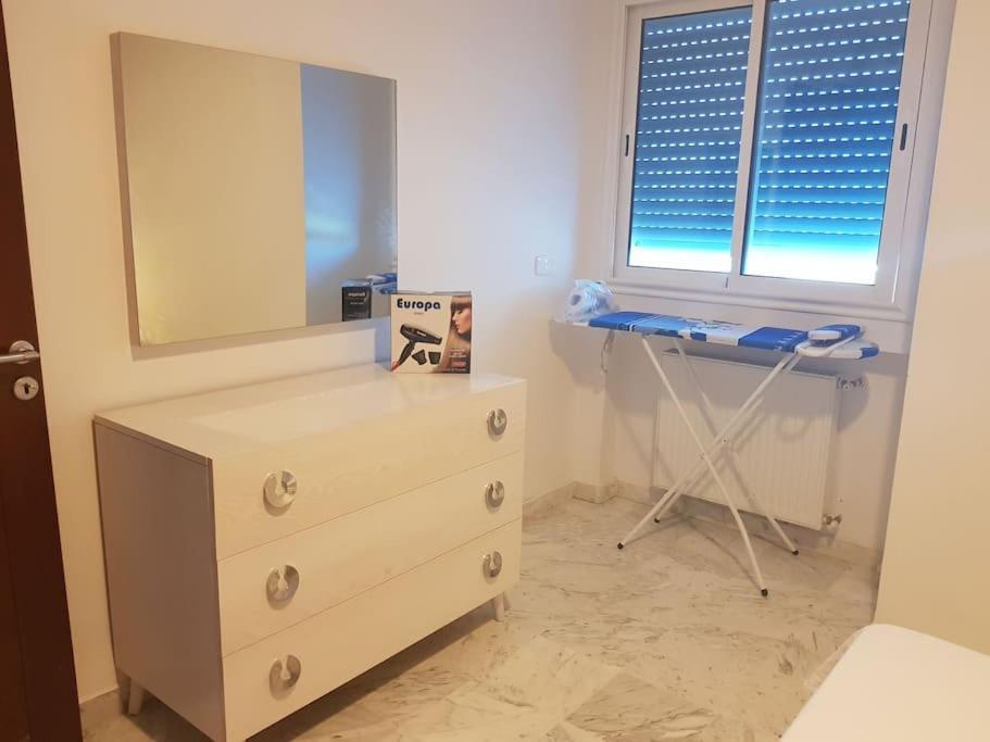 Lovely Apartment Near Tunis Mall - Lac2 تونس المظهر الخارجي الصورة
