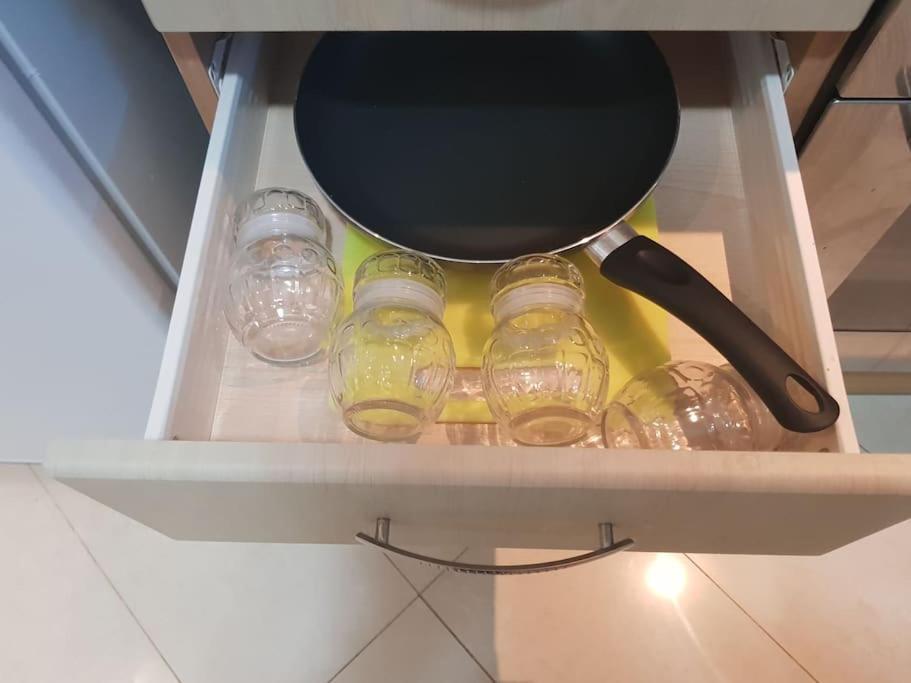 Lovely Apartment Near Tunis Mall - Lac2 تونس المظهر الخارجي الصورة